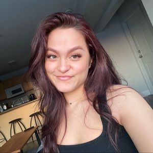 Meet your Posher, Alexa